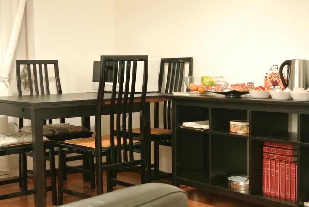 Studio Errepi Loreto Apartment Milano Phòng bức ảnh
