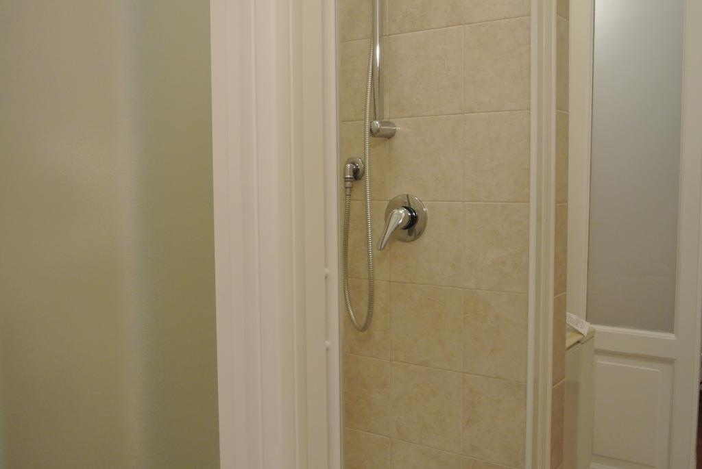 Studio Errepi Loreto Apartment Milano Phòng bức ảnh